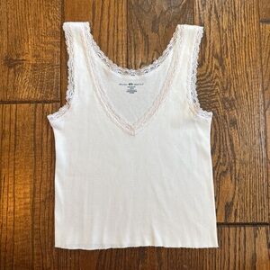 Brandy Melville Cream Lace Trim Tank